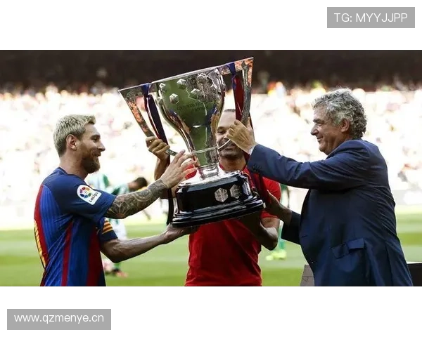 巴萨重建阶段现分歧，是回归传统还是彻底推翻引发赛季走势变化